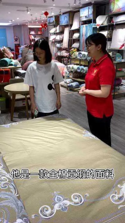 探寻潮流前沿，以G开头的服装品牌概览